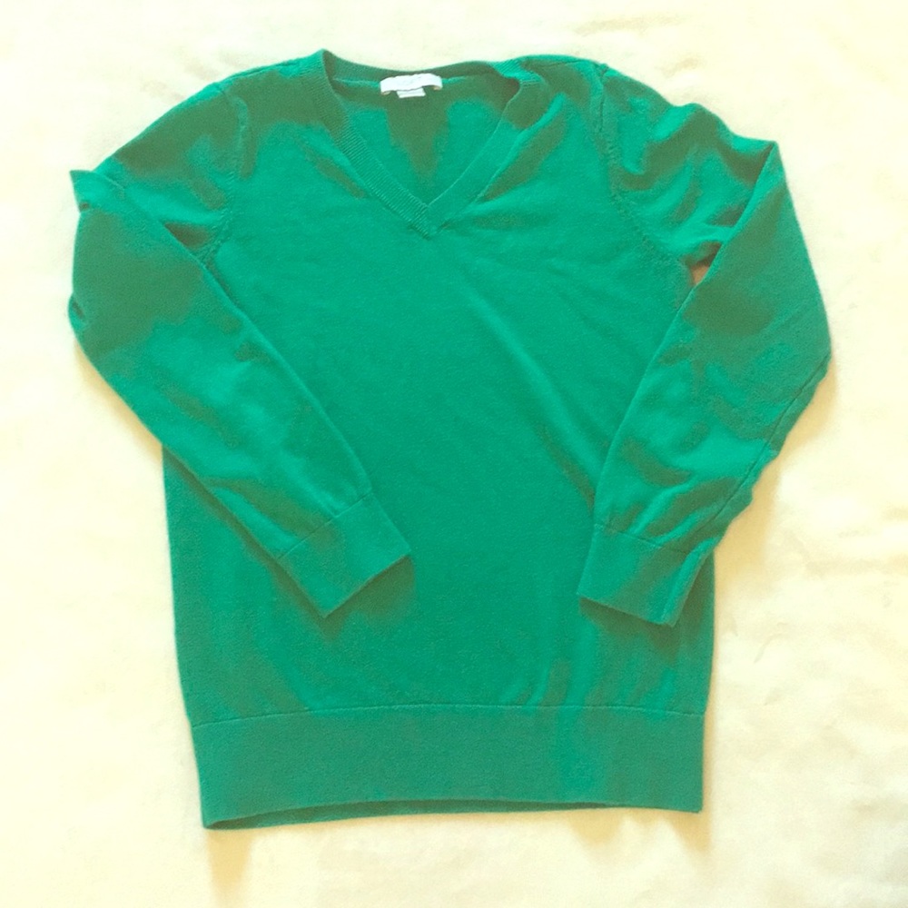 V-neck sweater